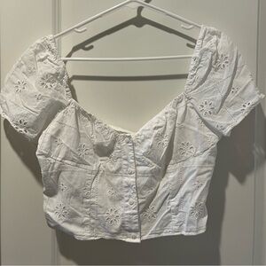 White short sleeve blouse